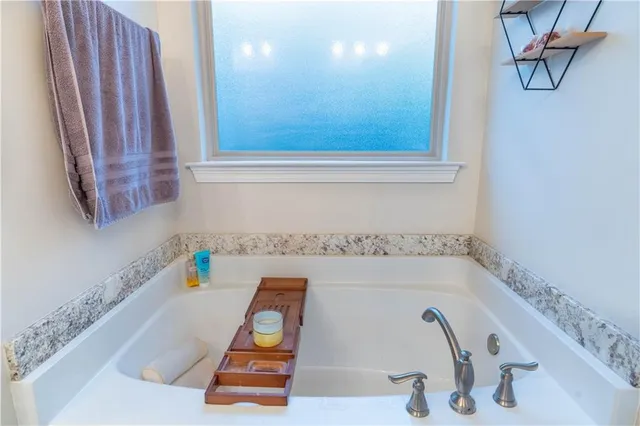 $299,000 | 28 Hester Street, Madisonville, LA 70447