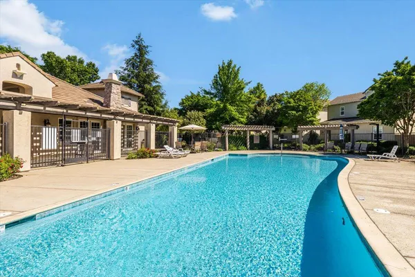 $589,900 | 51 Villa Gardens Court, Unit 51, Roseville, CA 95678
