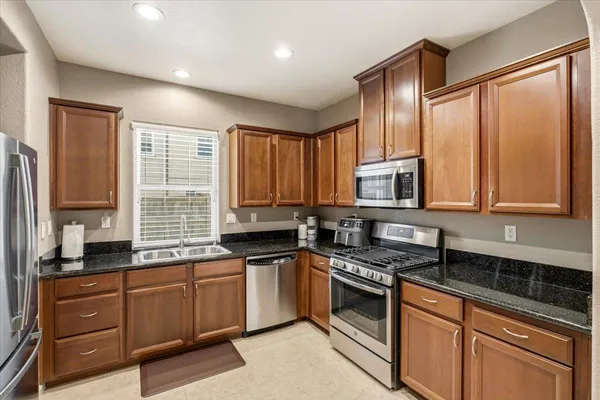 $589,900 | 51 Villa Gardens Court, Unit 51, Roseville, CA 95678