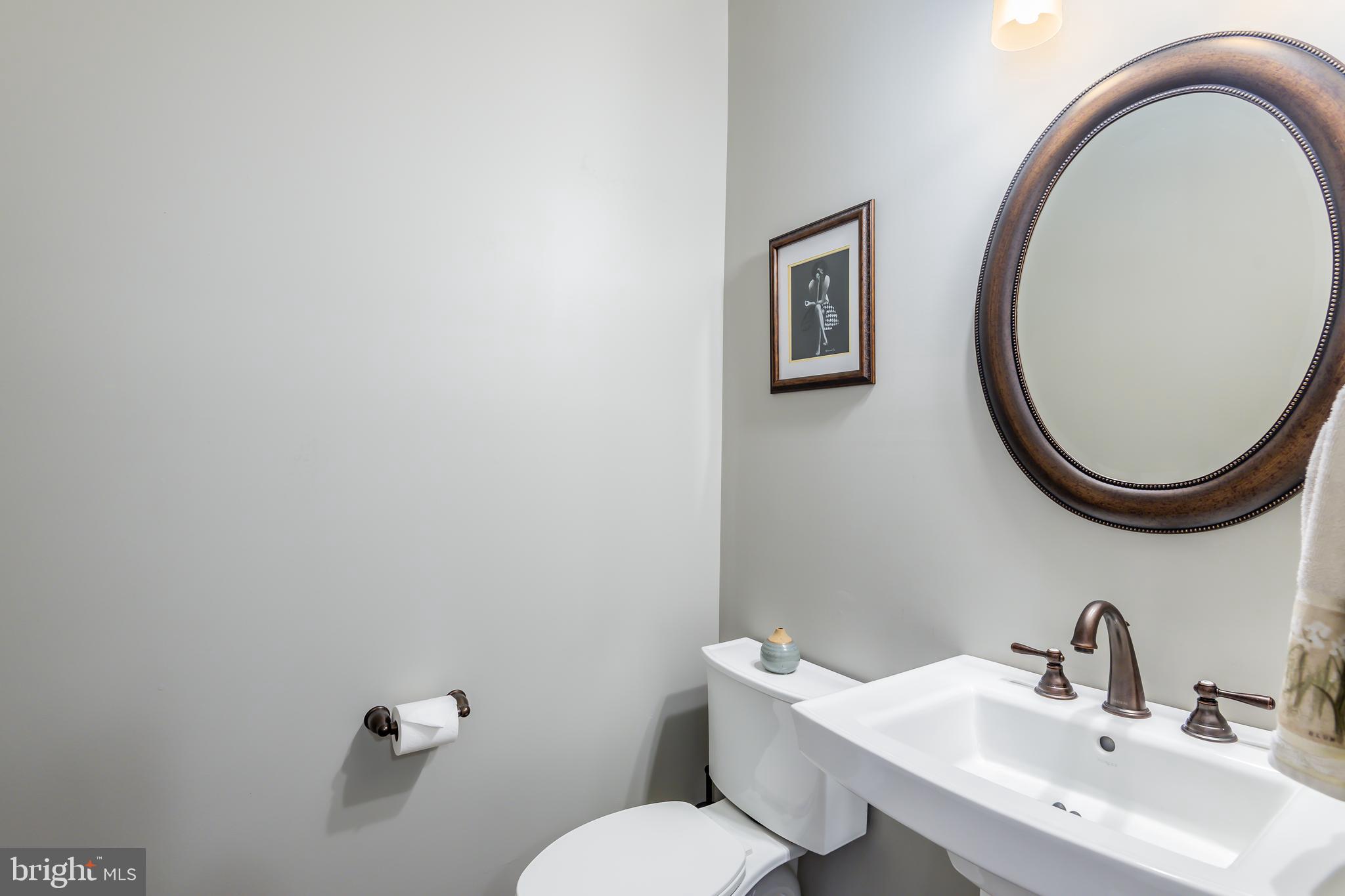 653 Line Road Mechanicsburg, PA 17050 - Photo 17 of 45 Gallery Image 17