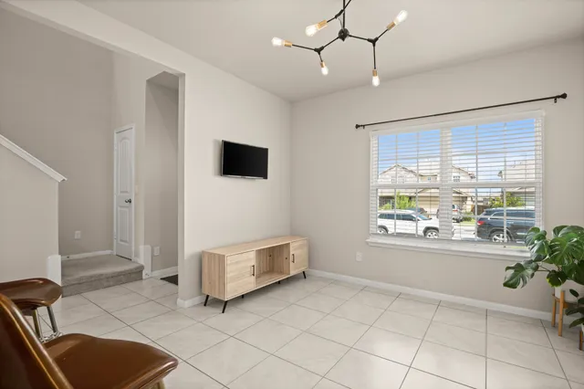 $2,500 | 6601 San Isidro Drive, Austin, TX 78744