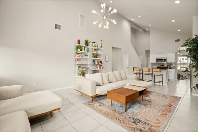 $2,500 | 6601 San Isidro Drive, Austin, TX 78744