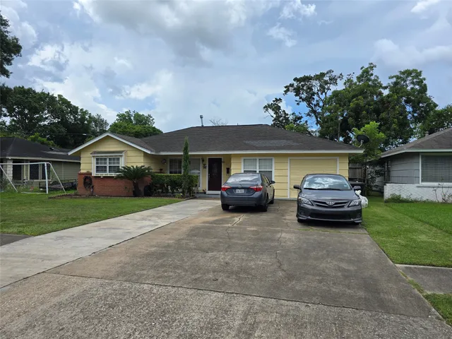 $259,900 | 12438 Palmfree Street, Houston, TX 77034