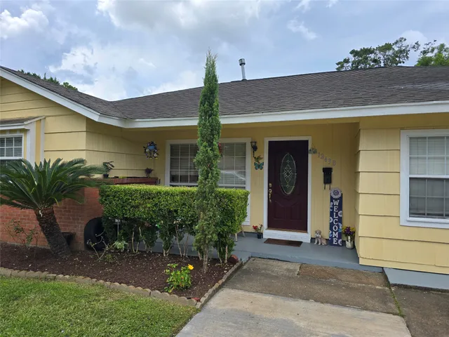$259,900 | 12438 Palmfree Street, Houston, TX 77034