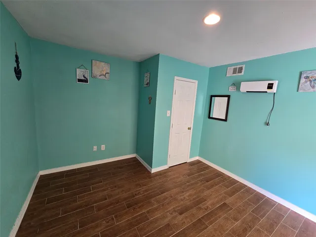 $259,900 | 12438 Palmfree Street, Houston, TX 77034