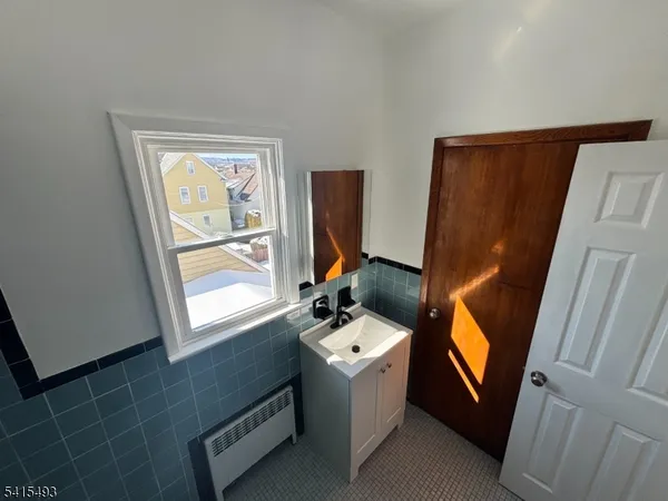 $2,050 | 103 Shaw Street, Garfield, NJ 07026
