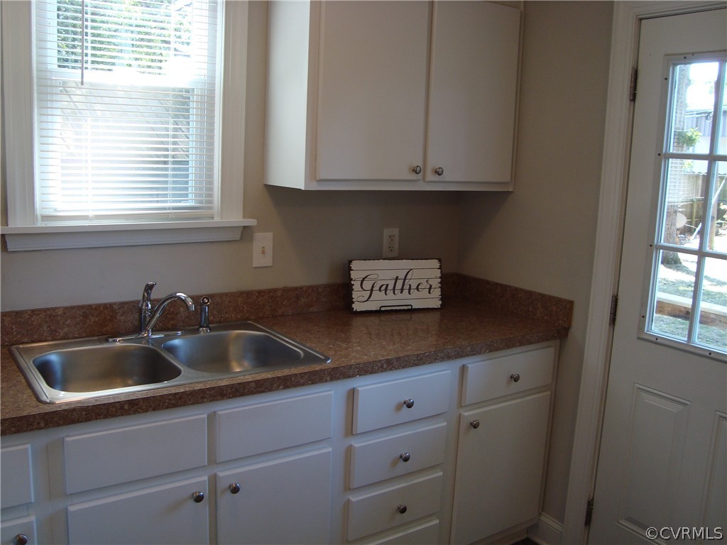 9366 Russell Road Richmond, VA 23237 - Photo 7 of 17 Gallery Image 7