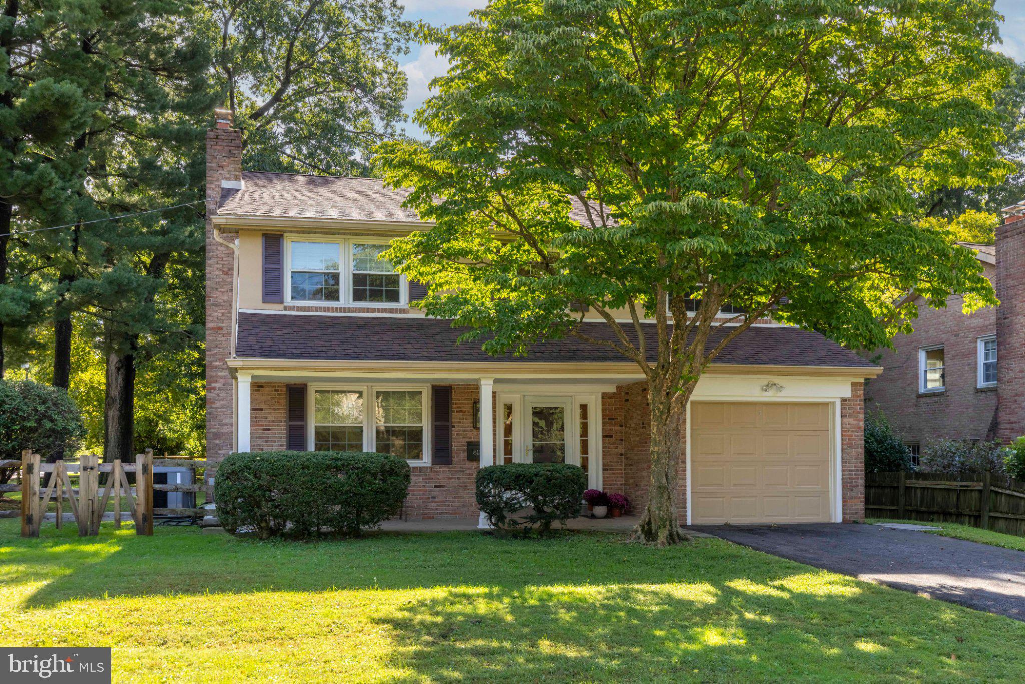 8113 Winston Road Philadelphia, PA 19118 - Photo 3 of 57 Gallery Image 3