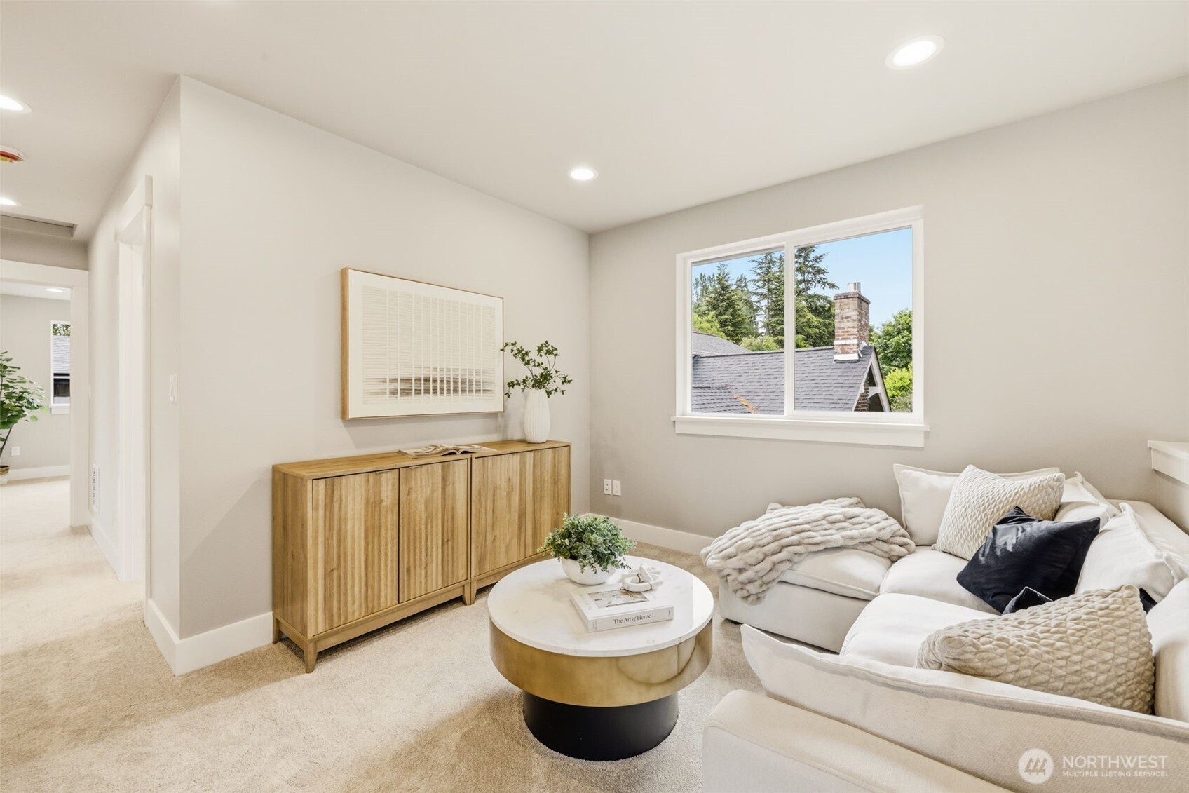 10202 44th Avenue Southwest Seattle, WA 98146 - Photo 26 of 35