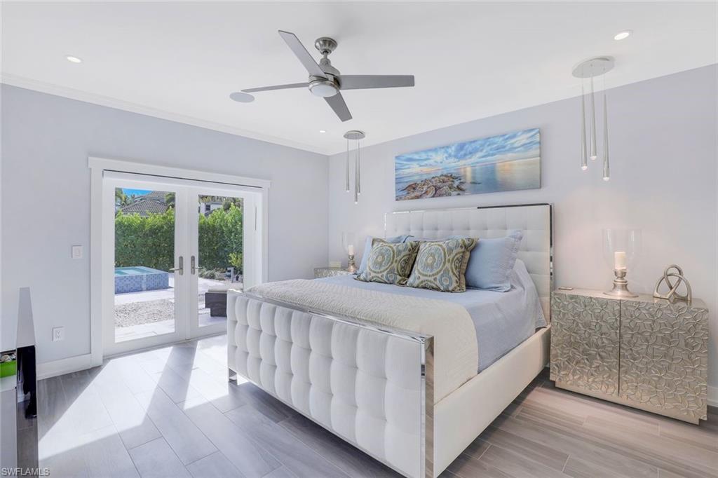 180 Channel Drive Naples, FL 34108 - Photo 19 of 34