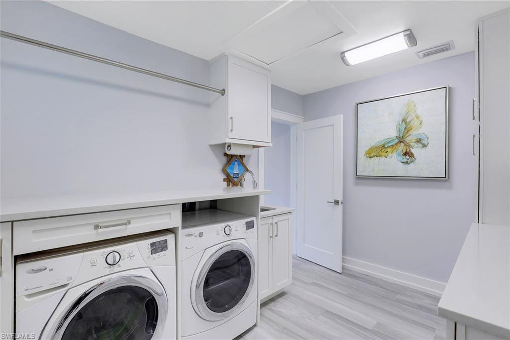 180 Channel Drive Naples, FL 34108 - Photo 25 of 34