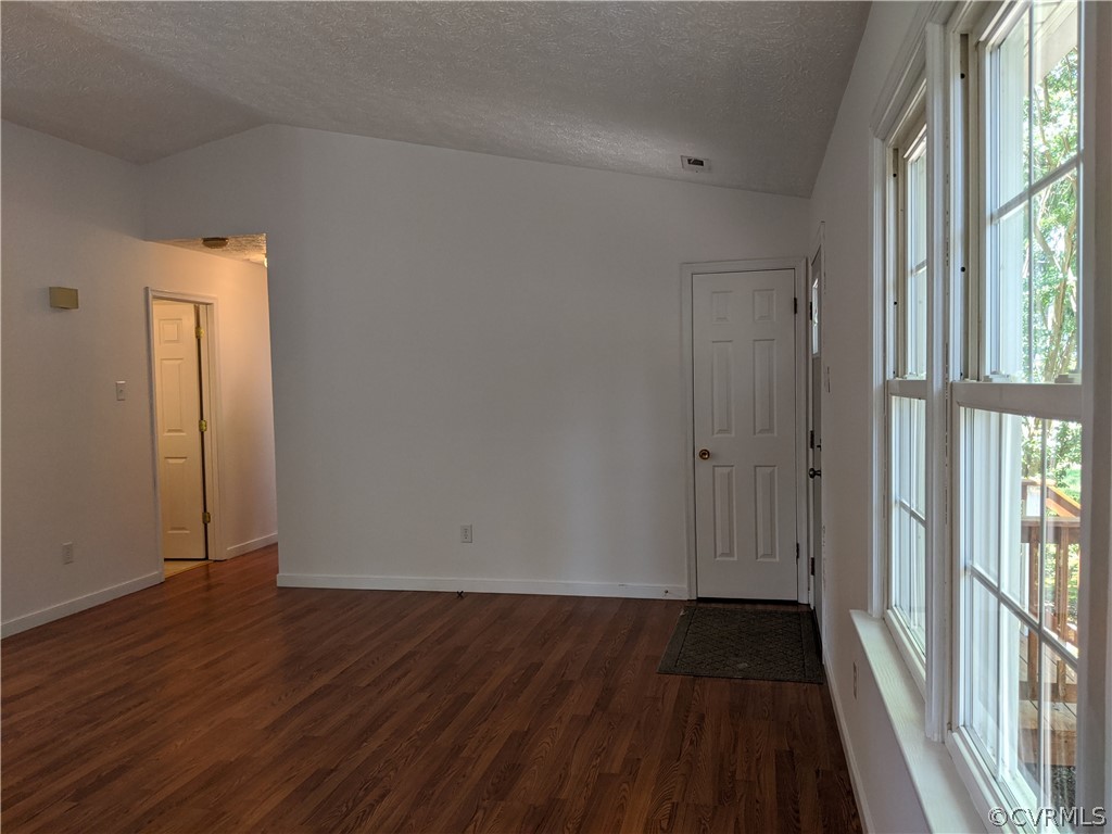 5515 Hemlock Road Quinton, VA 23141 - Photo 20 of 42 Gallery Image 20