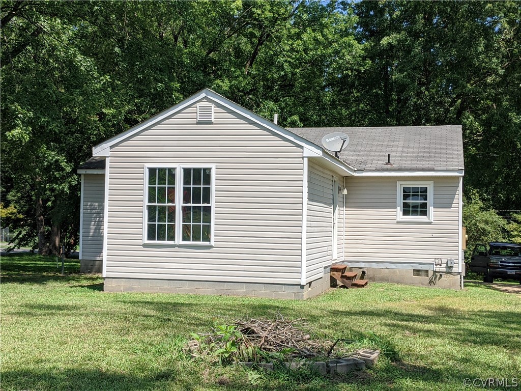 5515 Hemlock Road Quinton, VA 23141 - Photo 6 of 42 Gallery Image 6