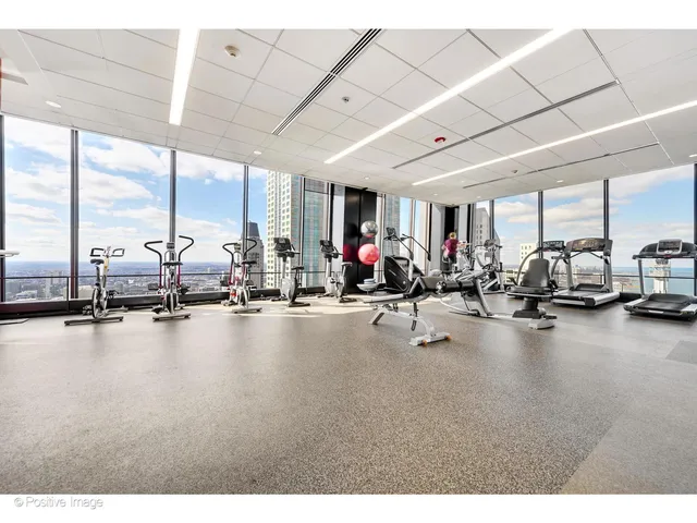 $440,000 | 175 East Delaware Place, Unit 5123, Chicago, IL 60611