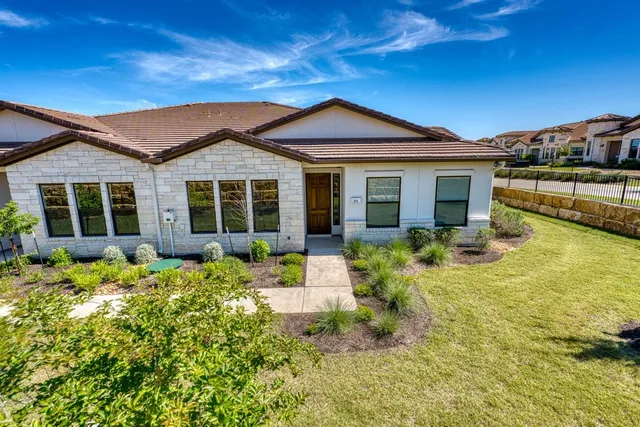 $399,000 | 101 Amiata Drive, Horseshoe Bay, TX 78657