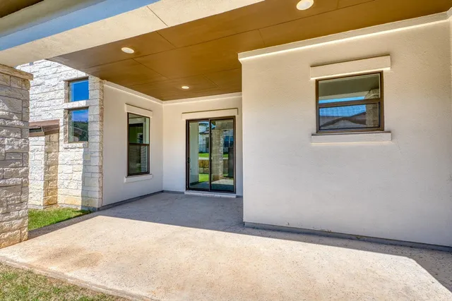 $399,000 | 101 Amiata Drive, Horseshoe Bay, TX 78657