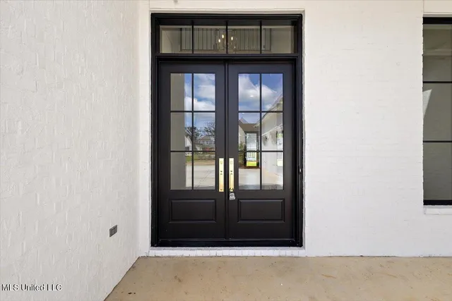 $835,000 | 462 Whittington Circle, Madison, MS 39110