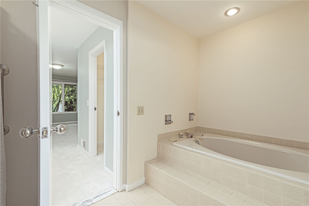 4 Polo Club Road Narragansett, RI 02882 - Photo 37 of 49