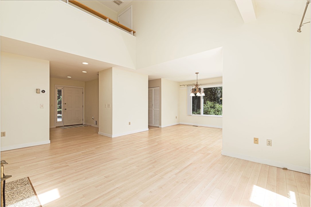 4 Polo Club Road Narragansett, RI 02882 - Photo 8 of 49