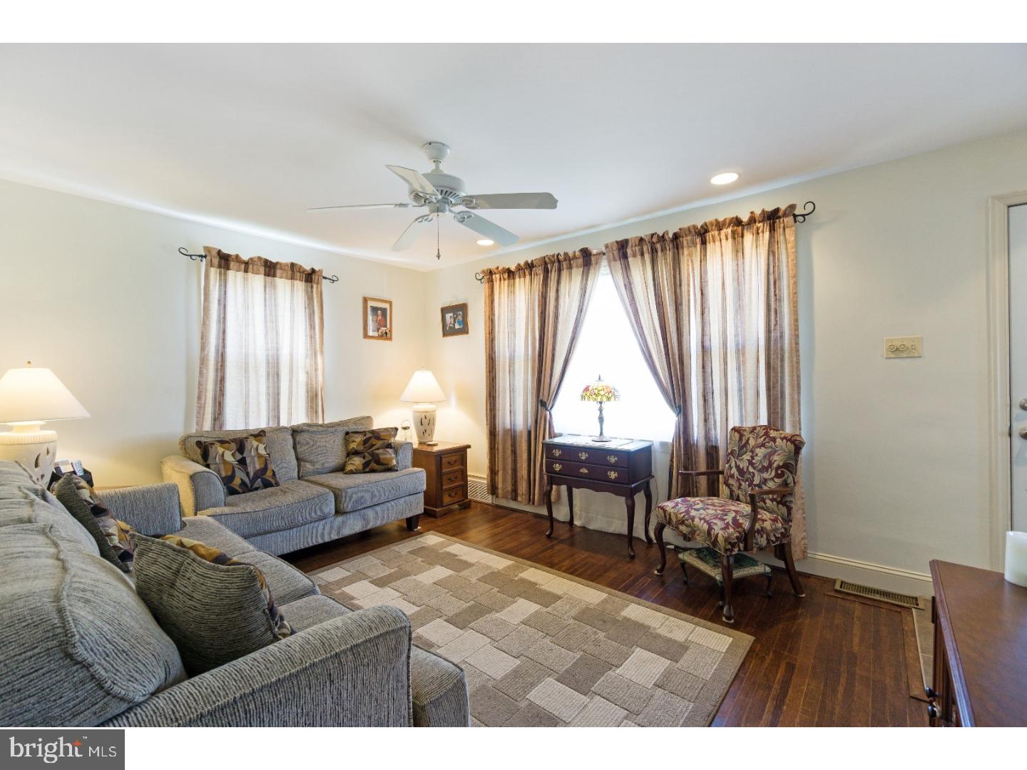 814 Fairview Road Swarthmore, PA 19081 - Photo 2 of 25 Living Room