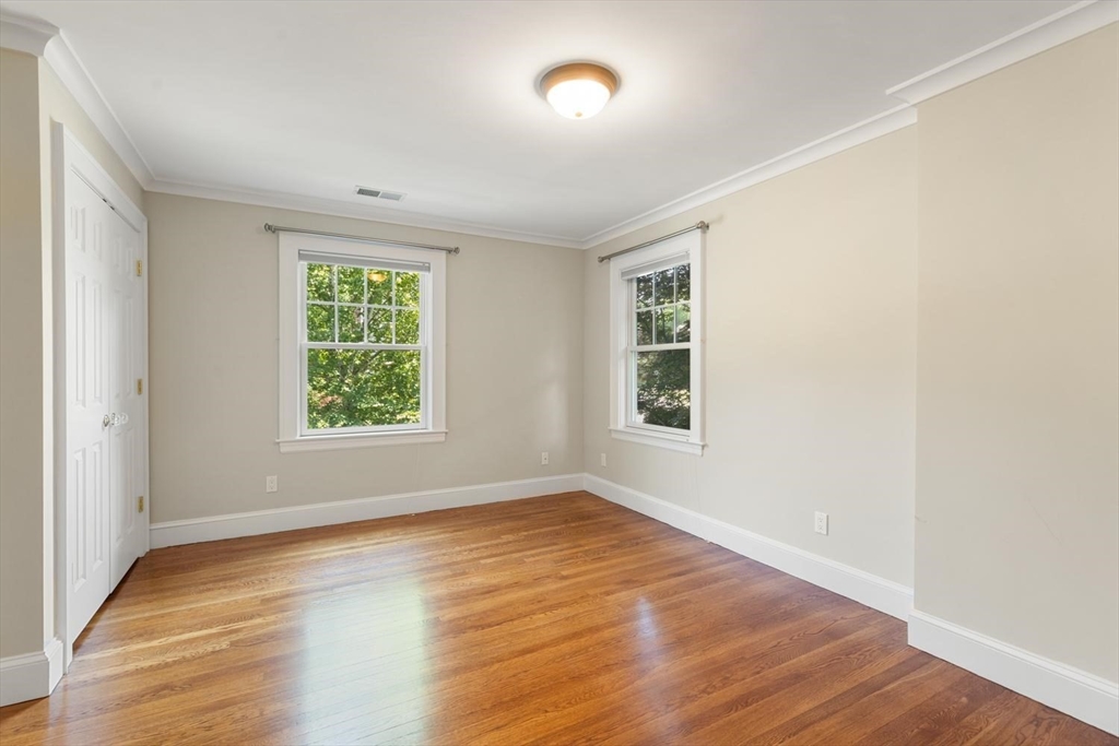 209 Waltham Street Lexington, MA 02421 - Photo 24 of 41 Gallery Image 24