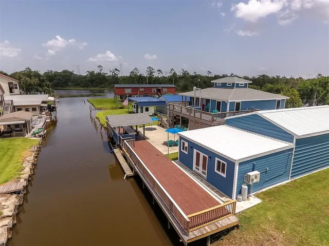 $405,000 | 1523 Property Road, Sulphur, LA 70665