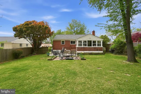 $599,999 | 4421 Jupiter Street, Rockville, MD 20853