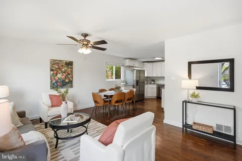 $599,999 | 4421 Jupiter Street, Rockville, MD 20853