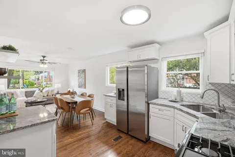 $599,999 | 4421 Jupiter Street, Rockville, MD 20853