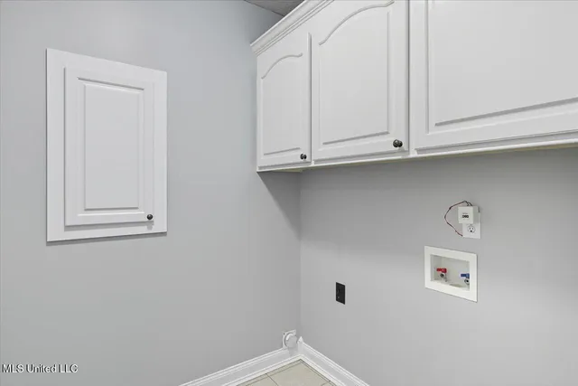 $390,000 | 1060 Suzanna Drive, Raymond, MS 39154