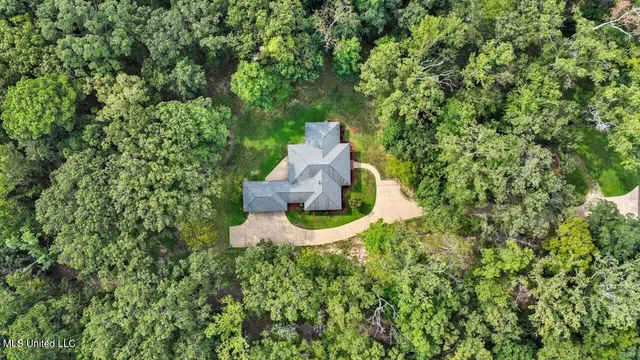 $390,000 | 1060 Suzanna Drive, Raymond, MS 39154