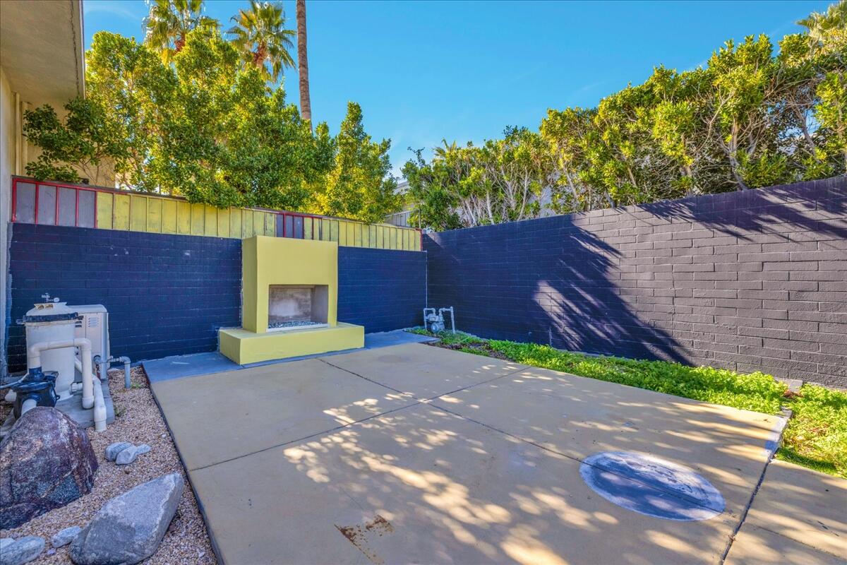 130 West Racquet Club Road, Unit 511 Palm Springs, CA 92262 - Photo 36 of 65 39-39
