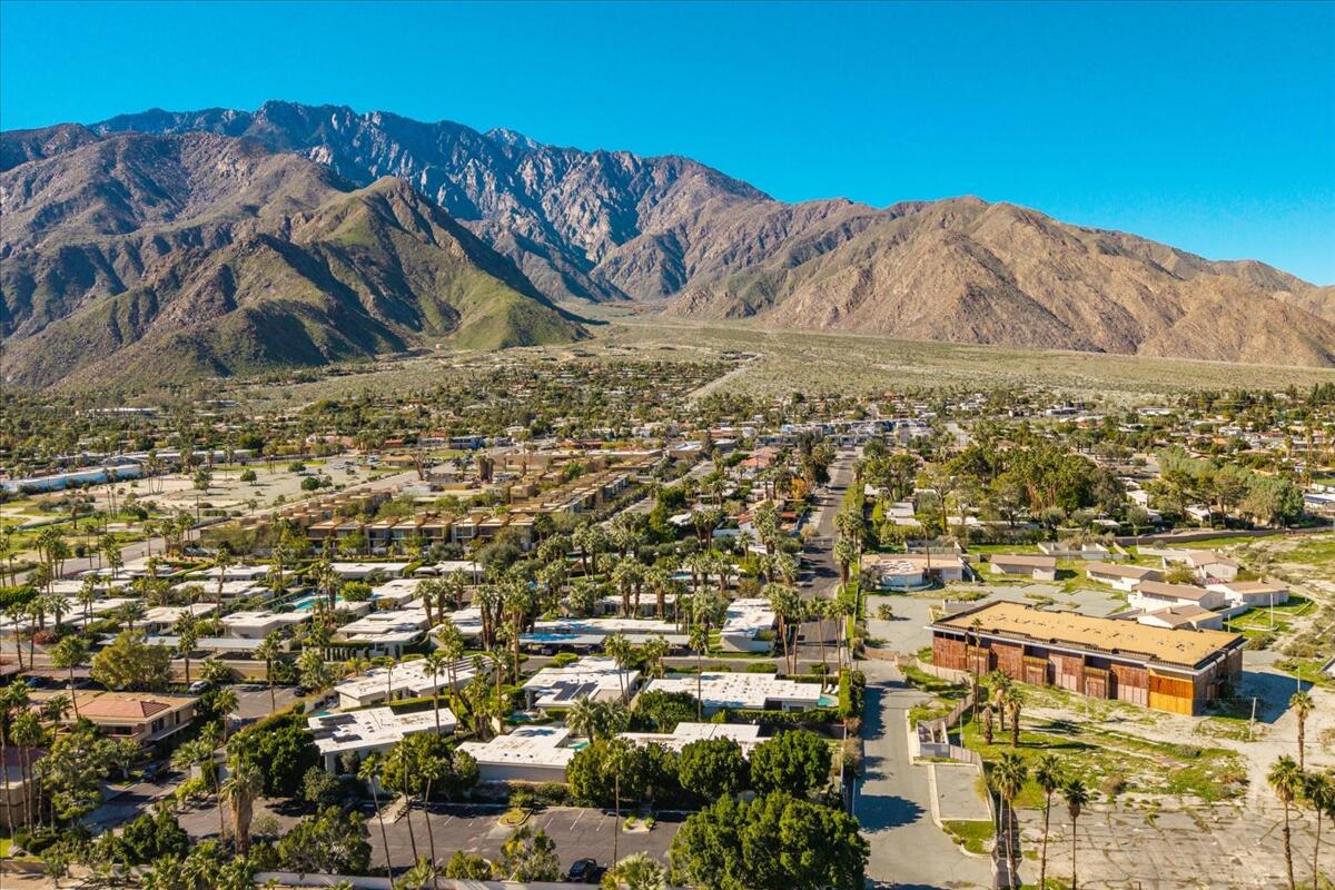 130 West Racquet Club Road, Unit 511 Palm Springs, CA 92262 - Photo 63 of 65 49-49