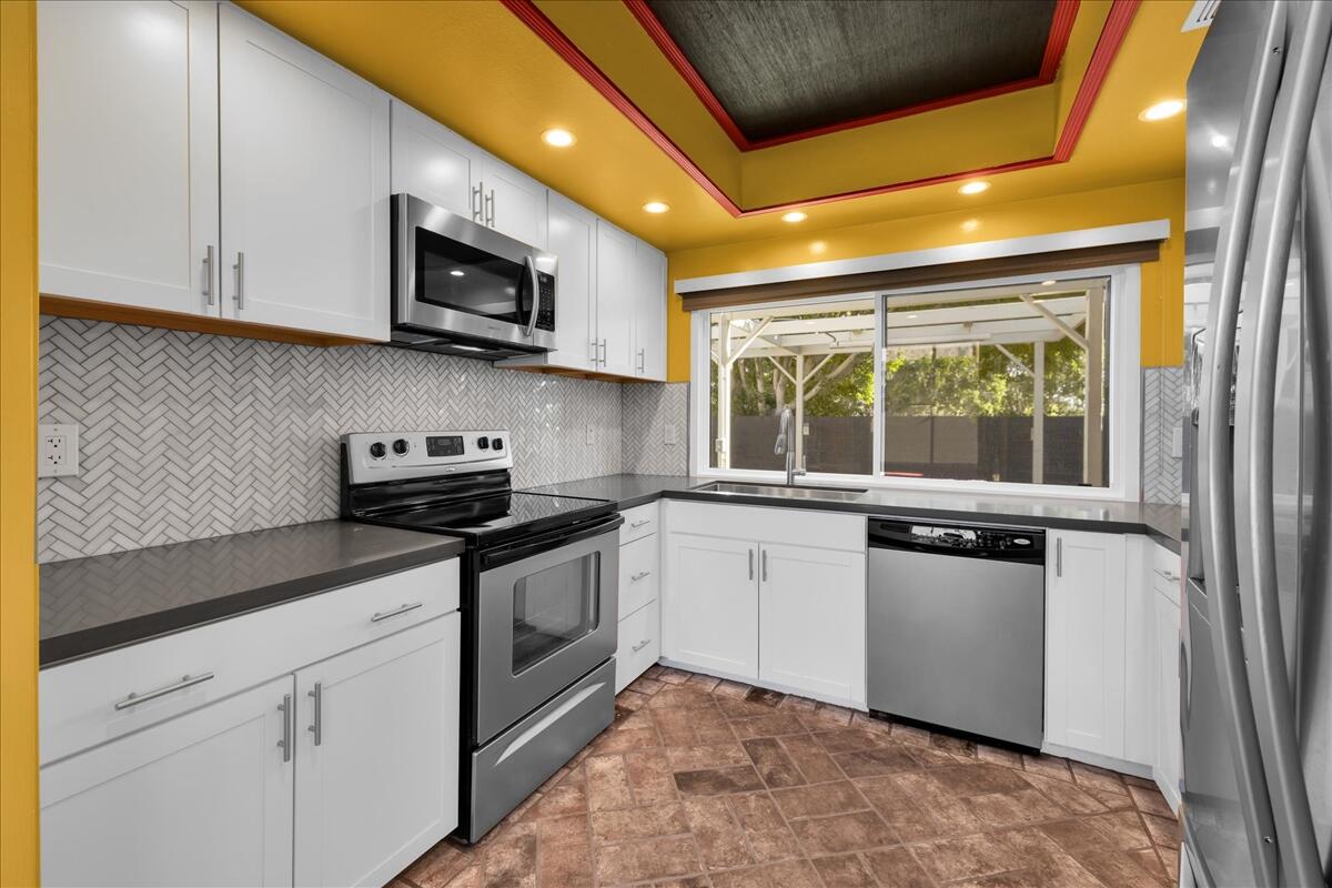 130 West Racquet Club Road, Unit 511 Palm Springs, CA 92262 - Photo 8 of 62 67-16