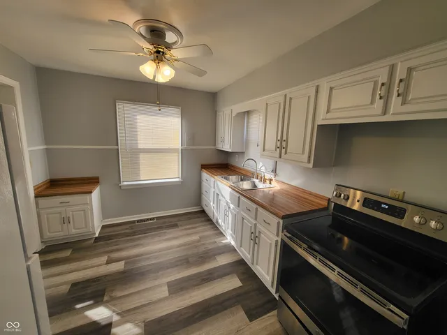 $1,225 | 3151 West 18th Street, Anderson, IN 46011