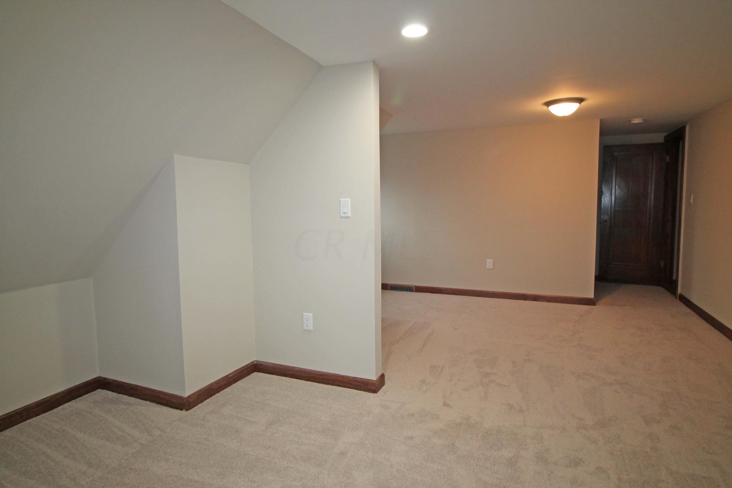 192 West Beaumont Road Columbus, OH 43214 - Photo 40 of 64 Gallery Image 40