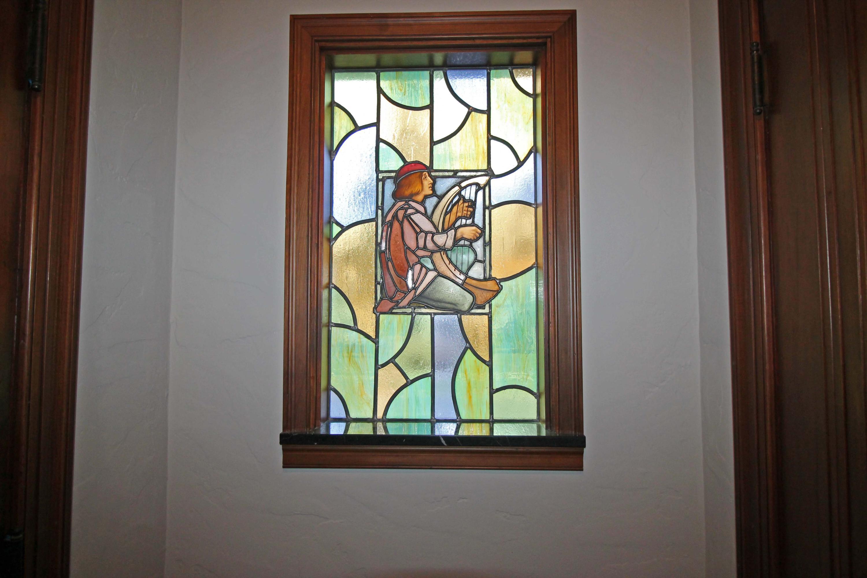 192 West Beaumont Road Columbus, OH 43214 - Photo 4 of 64 Gallery Image 4