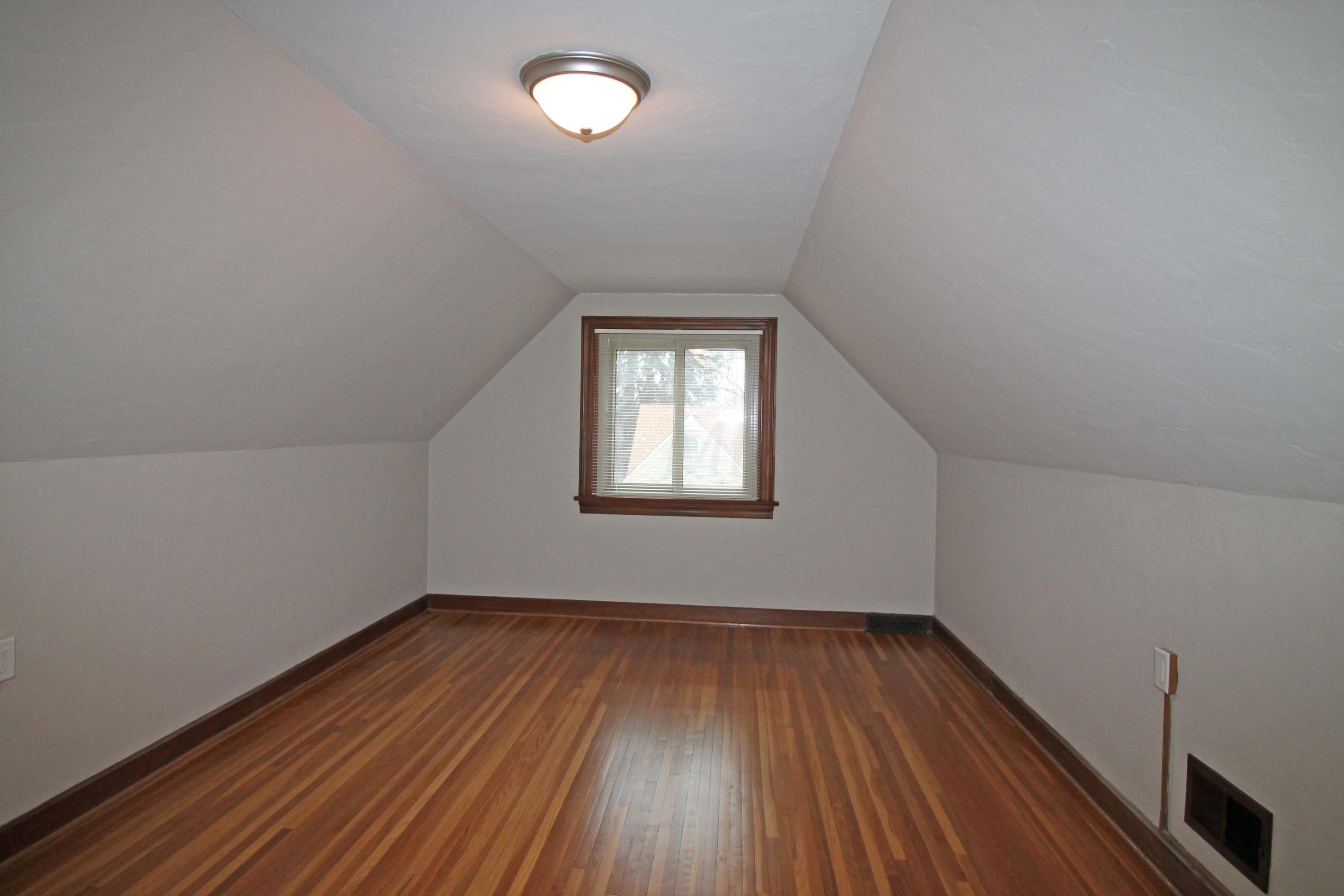 192 West Beaumont Road Columbus, OH 43214 - Photo 45 of 64 Gallery Image 45