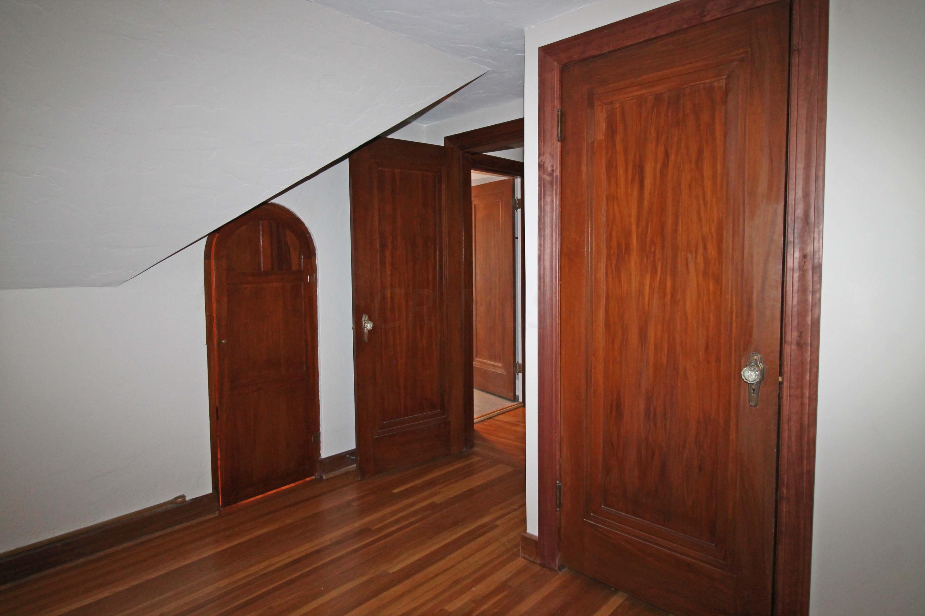 192 West Beaumont Road Columbus, OH 43214 - Photo 47 of 64 Gallery Image 47