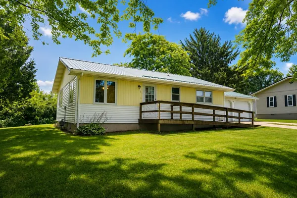 $159,900 | 226 West 1st Street, Gays Mills, WI 54631