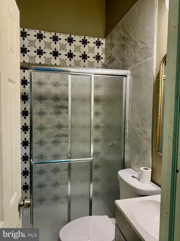 $850 | 141 West Fisher Avenue, Philadelphia, PA 19120