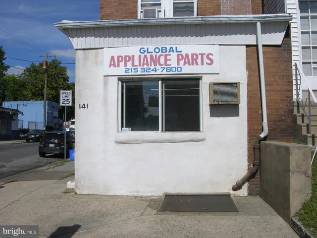 $850 | 141 West Fisher Avenue, Philadelphia, PA 19120