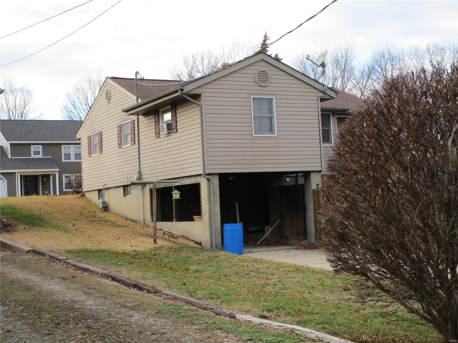 606 South Ridge Avenue Steeleville, IL 62288 - Photo 4 of 42 Gallery Image 4