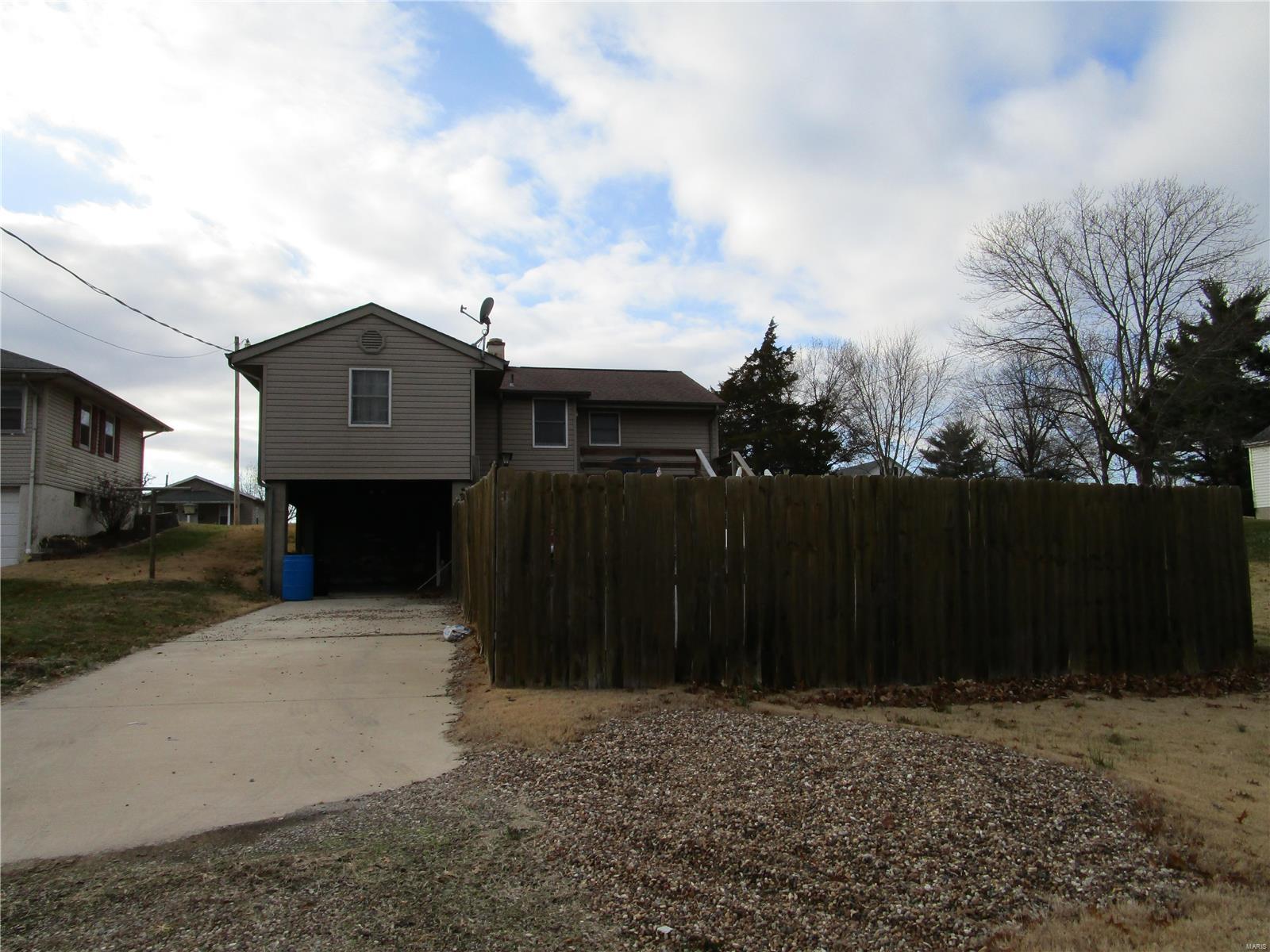 606 South Ridge Avenue Steeleville, IL 62288 - Photo 5 of 42 Gallery Image 5