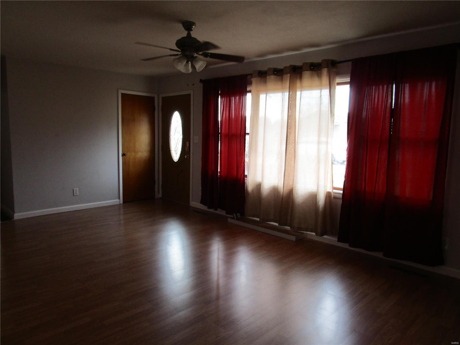 606 South Ridge Avenue Steeleville, IL 62288 - Photo 10 of 42 Gallery Image 10
