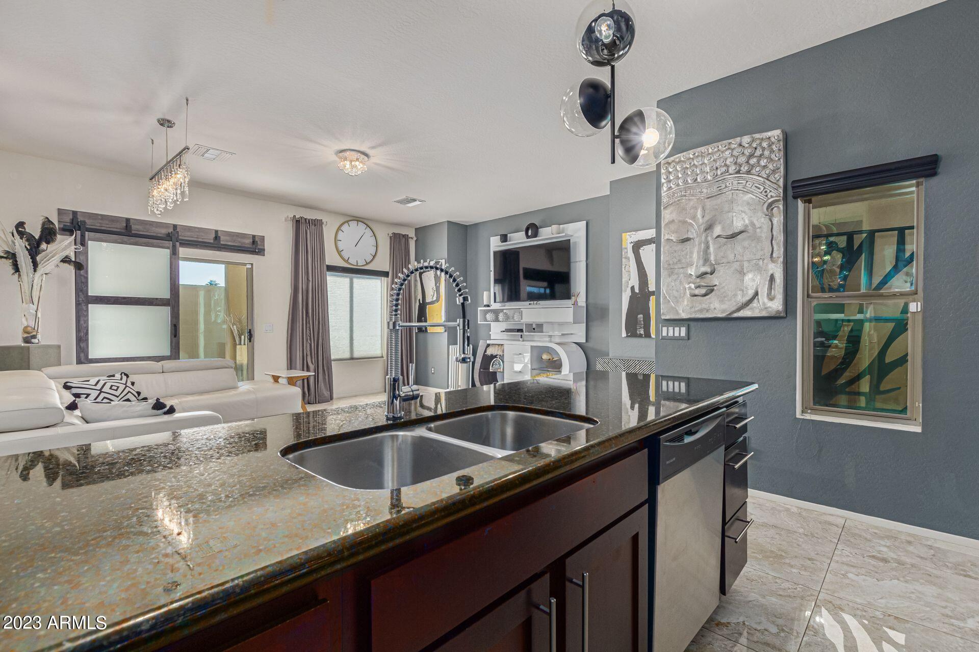 3113 East Danbury Road, Unit 24 Phoenix, AZ 85032 - Photo 8 of 20 dan kitchen 2
