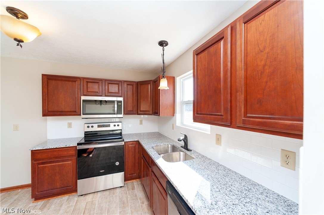 6496 Merwin Chase Road Brookfield, OH 44403 - Photo 12 of 22 Gallery Image 12