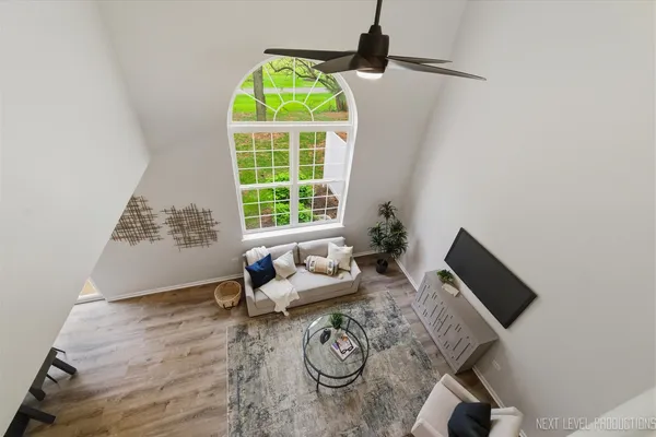 $319,900 | 534 Mallard Lane, Unit B, Sugar Grove, IL 60554