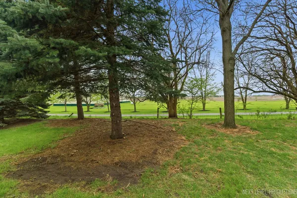 $319,900 | 534 Mallard Lane, Unit B, Sugar Grove, IL 60554