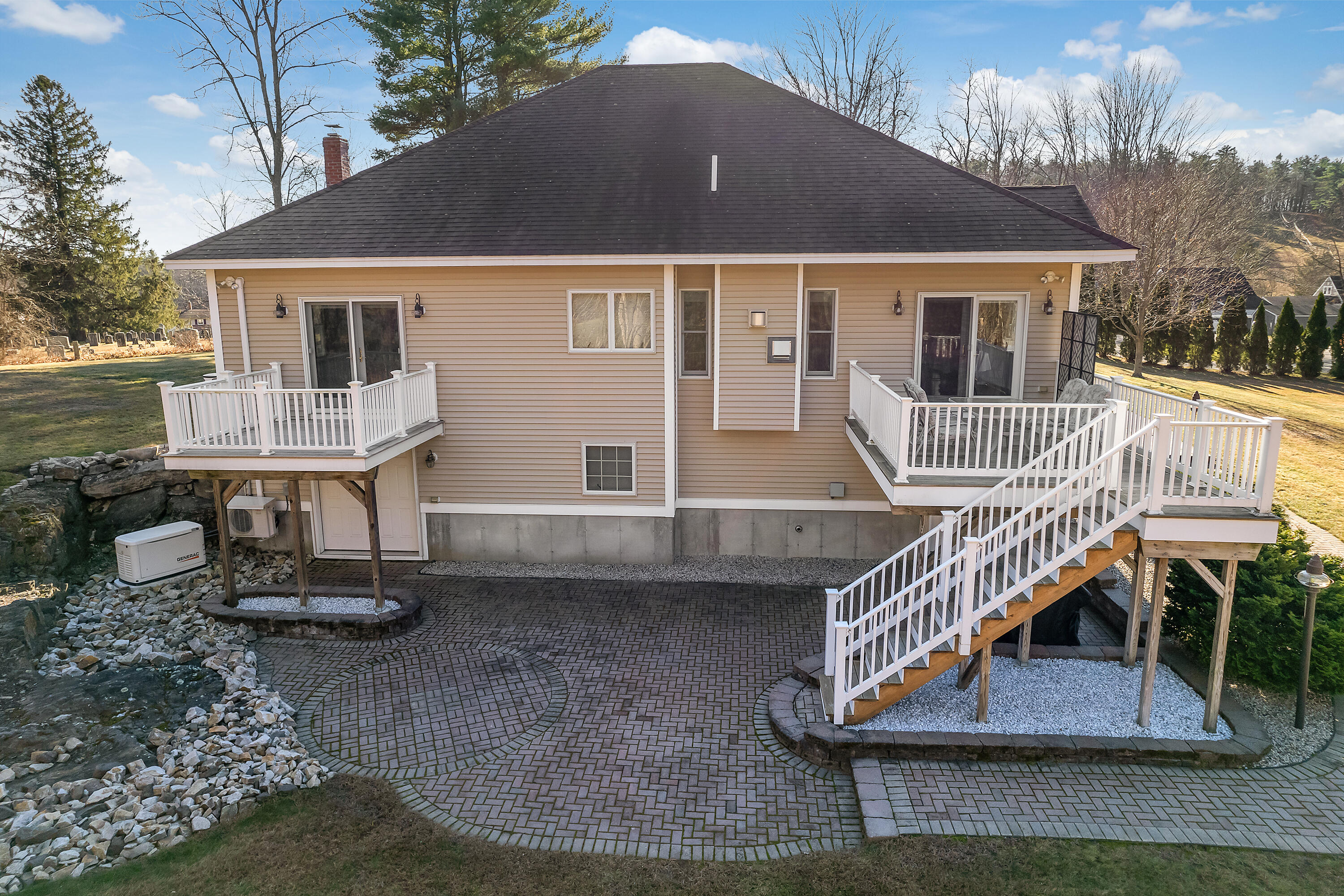 53 Agamenticus Road South Berwick, ME 03908 - Photo 12 of 84 53 Agamenticus Rd_111